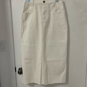 NEVER WORN white denim skirt
